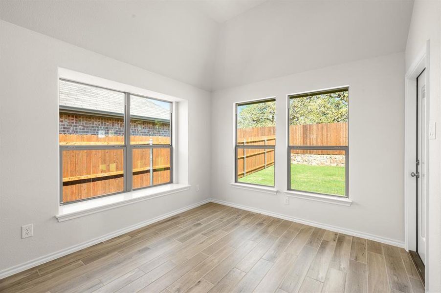 1132 Avery- Dining-1