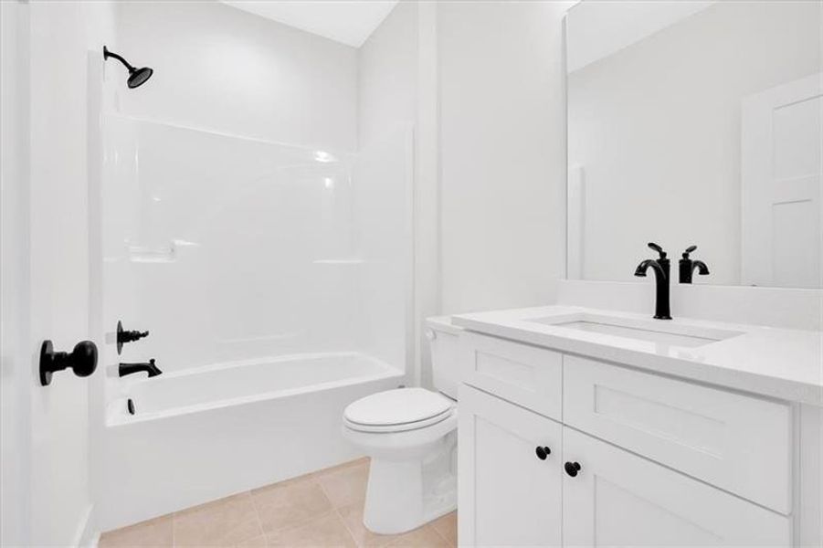 Furnished interior view inside a new home in , Cartersville (Image 10).