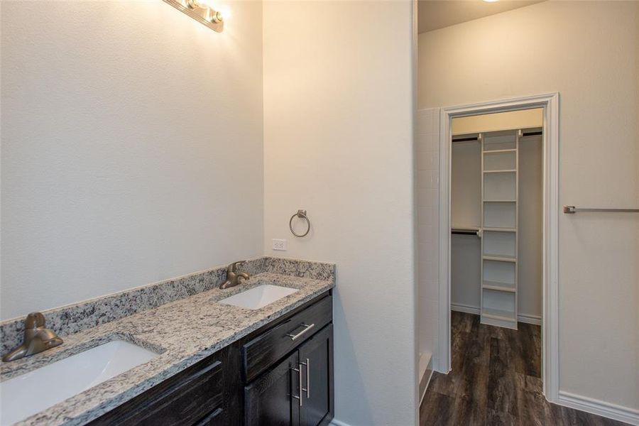 Furnished interior view inside a new home in , Gun Barrel City (Image 10).
