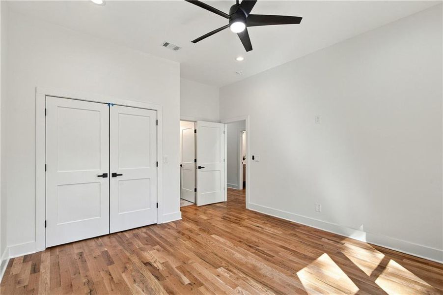 Spacious, unfurnished interior of a new home in , Avondale Estates (Image 19).