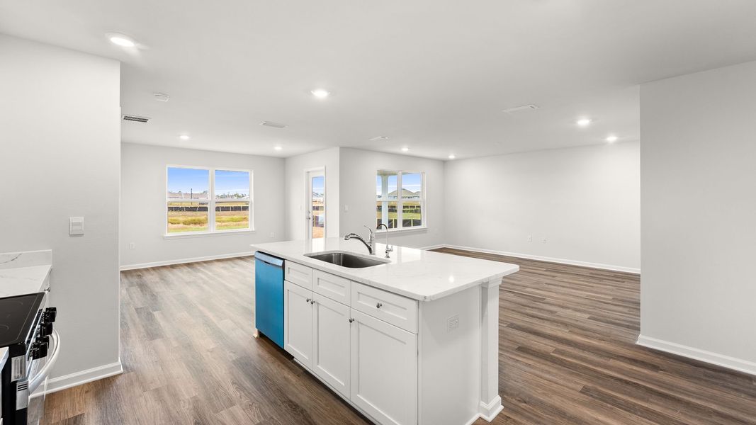 Furnished interior view inside a new home in Hodges Bayou Plantation, Panama City (Image 9).