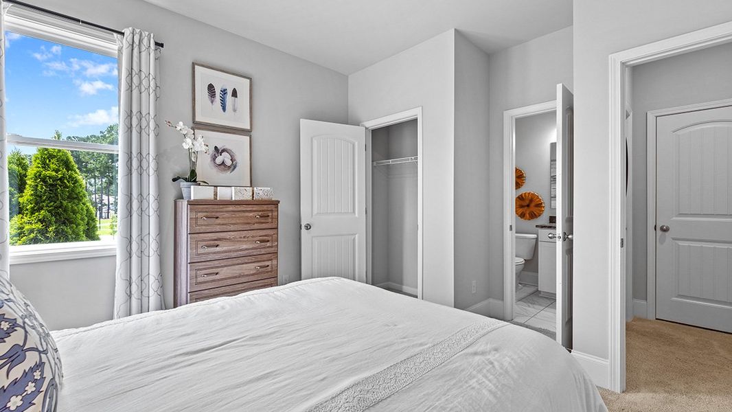Furnished interior view inside a new home in Genesee, Newnan (Image 54).