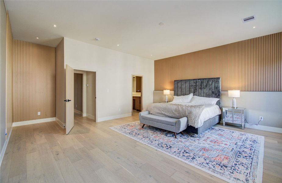 Furnished interior view inside a new home in , Houston (Image 43).