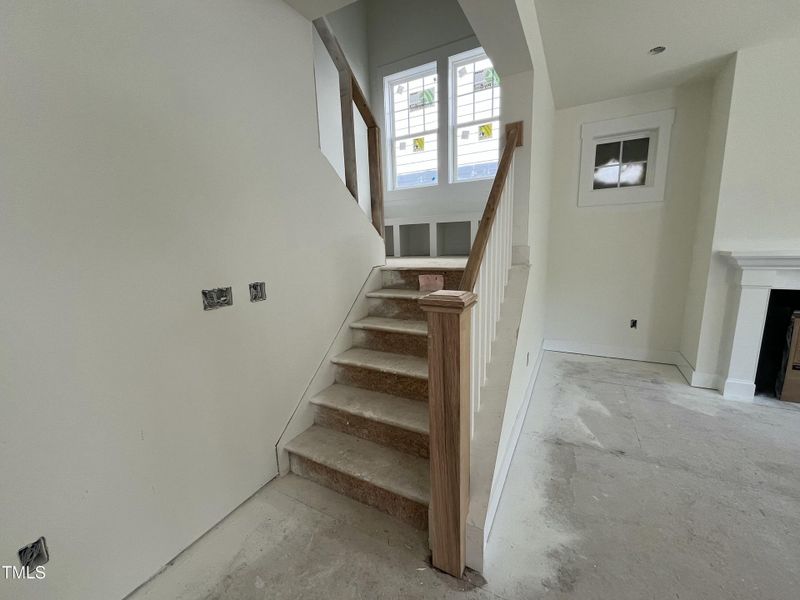 091B3B1F-18E4-45F6-832F-68BCE2295877 091B3B1F-18E4-45F6-832F-68BCE2295877