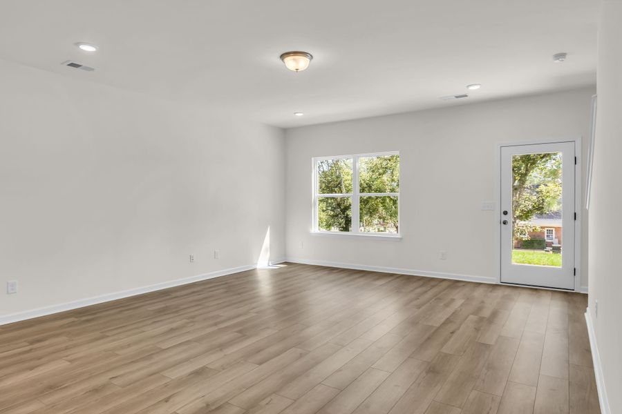 Large living area with lots of natural lighting!