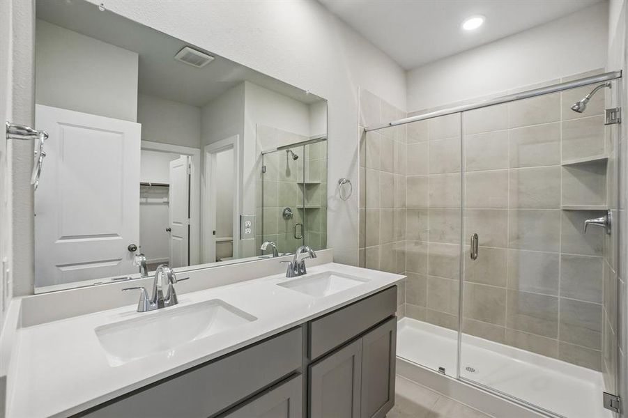 Furnished interior view inside a new home in Ambergrove, Royse City (Image 12).