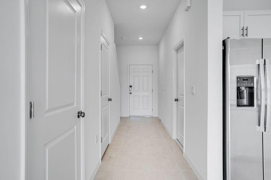 Spacious, unfurnished interior of a new home in Waterstone Townhomes, Groveland (Image 25).