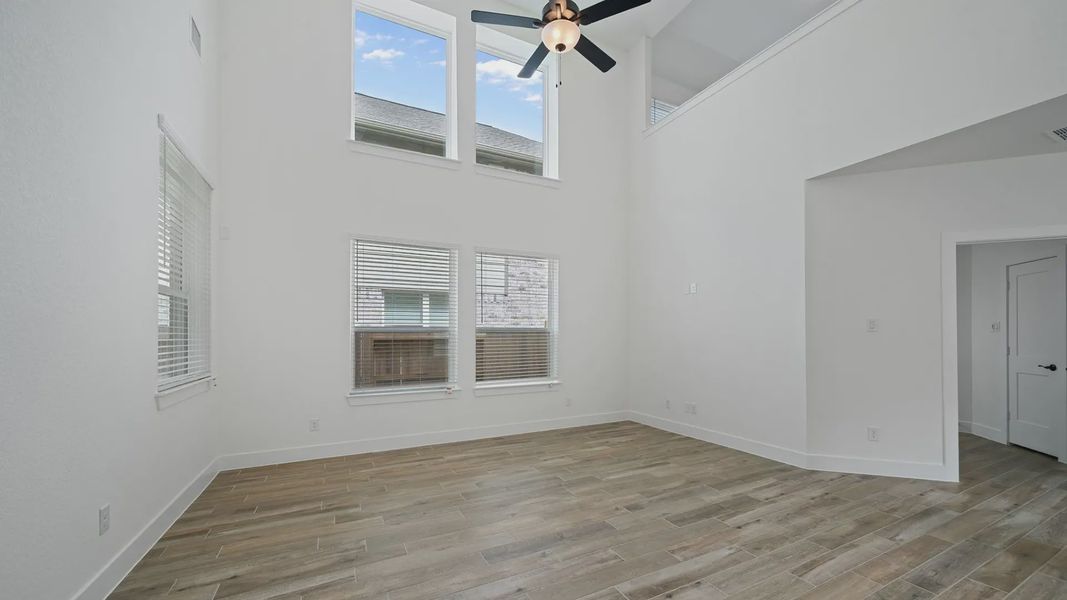 Spacious, unfurnished interior of a new home in Elyson 60's, Katy (Image 17).