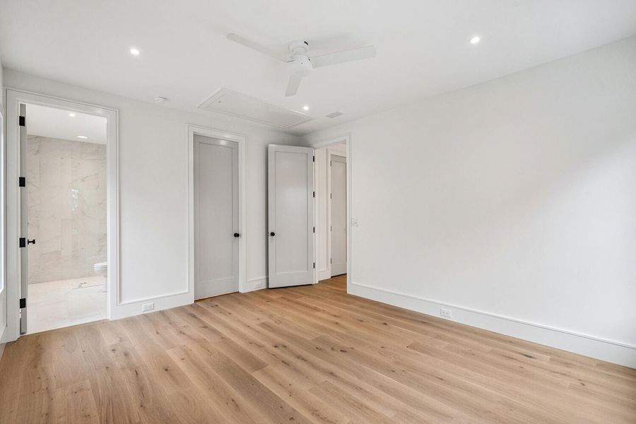 Spacious, unfurnished interior of a new home in , Johns Island (Image 31).