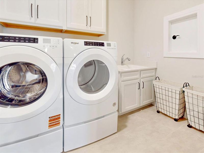 Close-up of interior finishes inside a home in Del Webb Sunbridge, St. Cloud (Image 19).