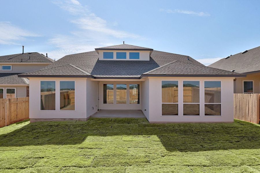 Exterior details and patio area of a home in Nolina, Georgetown (Image 4).