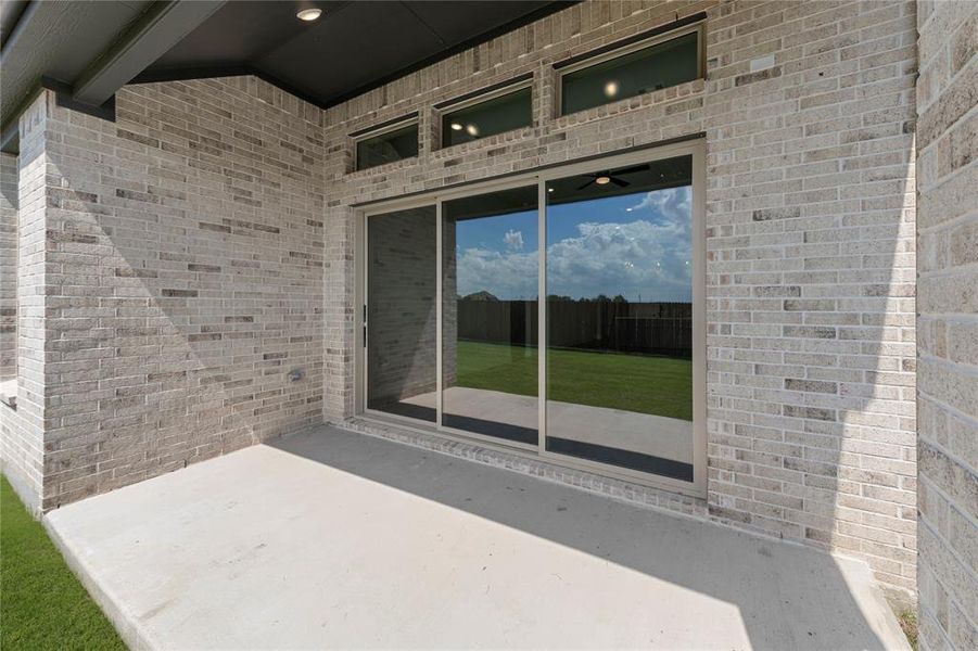 25. 2505 Rolling Hills - Patio 25. 2505 Rolling Hills - Patio