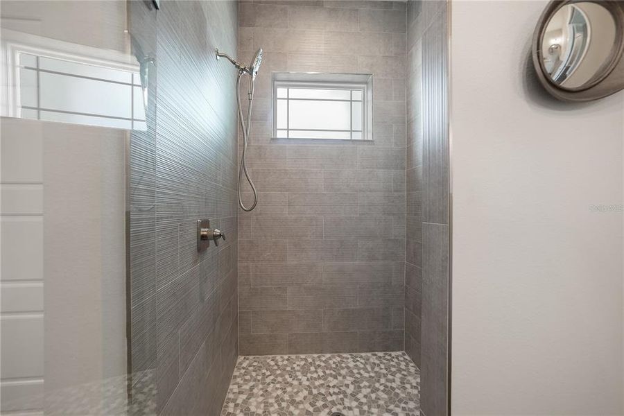 Image 47 of a home in .