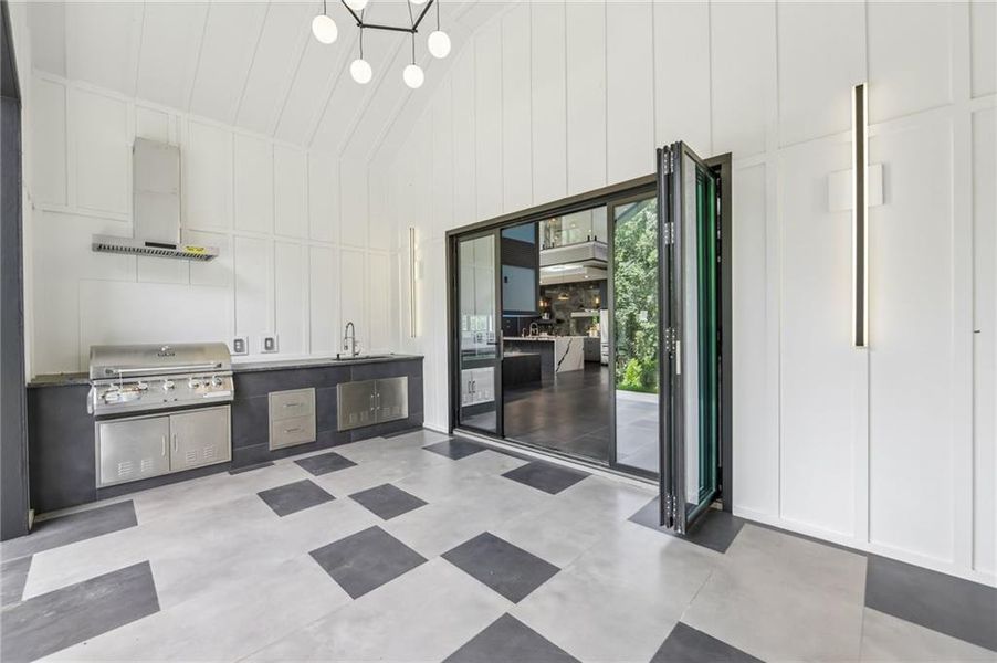 Furnished interior view inside a new home in , Hoschton (Image 39).