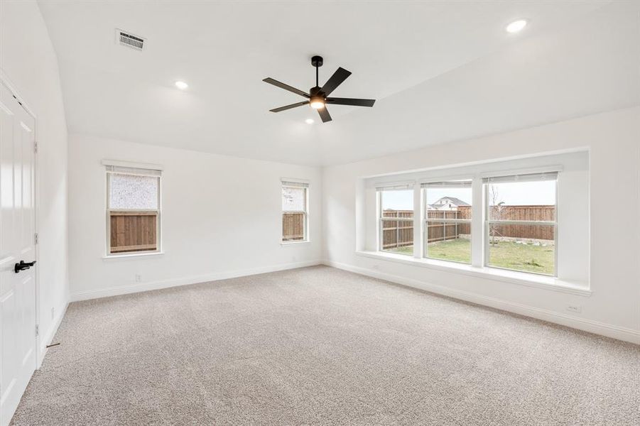 Spacious, unfurnished interior of a new home in Meraki, Forney (Image 27).