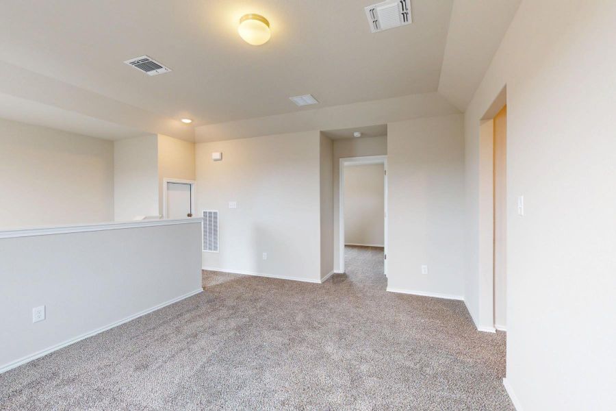 Spacious, unfurnished interior of a new home in Carillon, Manor (Image 30).