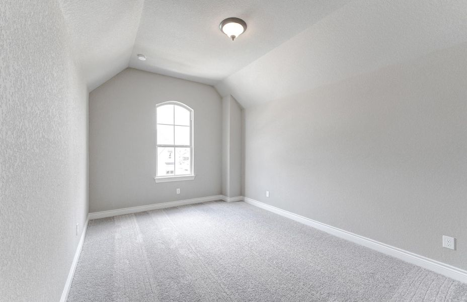 Spacious, unfurnished interior of a new home in Bridgeland 60′, Cypress (Image 49).