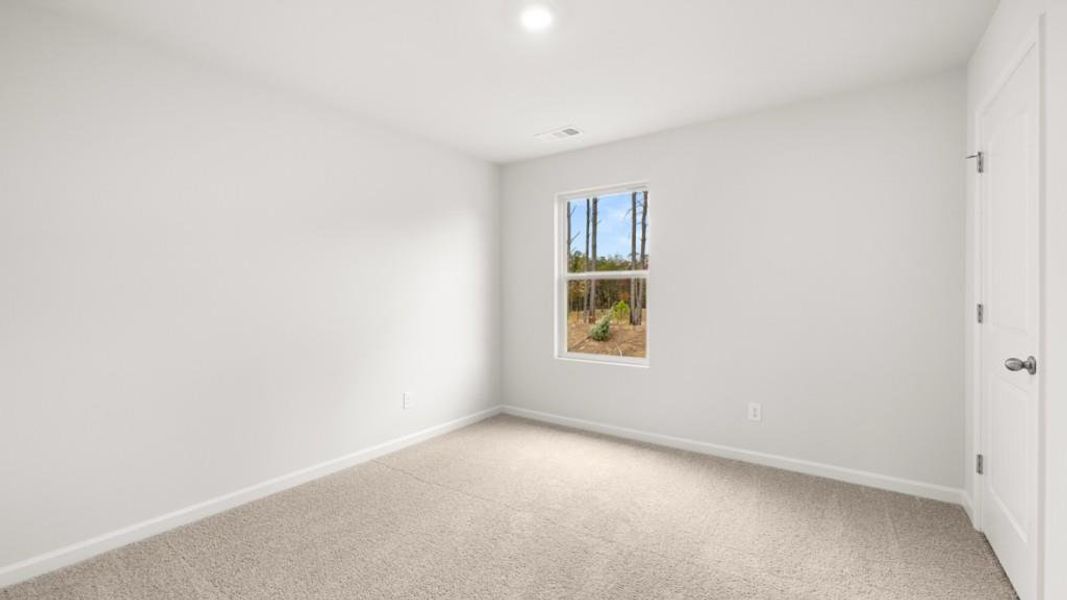 Spacious, unfurnished interior of a new home in Liberty Crossing, Braselton (Image 17).
