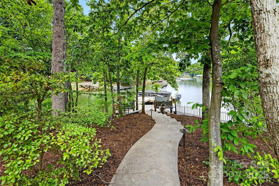 Natural landscape and outdoor views near  in Denver (Image 38).