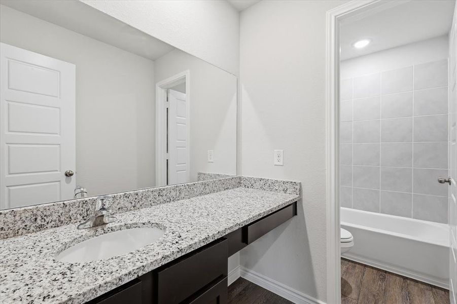 Furnished interior view inside a new home in , Fort Worth (Image 34).