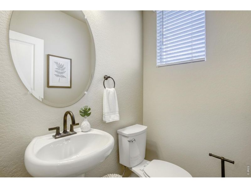 Image 21 of a home in .