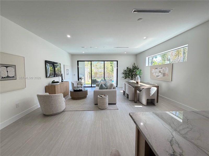 Furnished interior view inside a new home in , Fort Lauderdale (Image 38). Furnished interior view inside a new home in , Fort Lauderdale (Image 38).