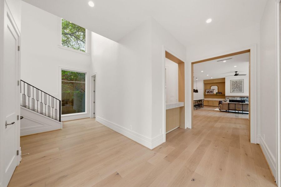 Spacious, unfurnished interior of a new home in , Houston (Image 21).