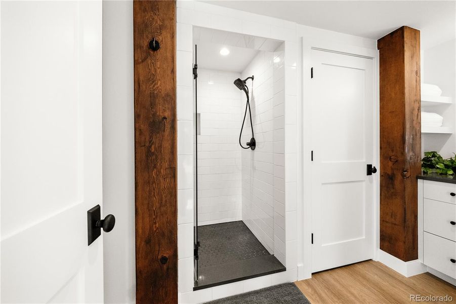 Image 34 of a home in .