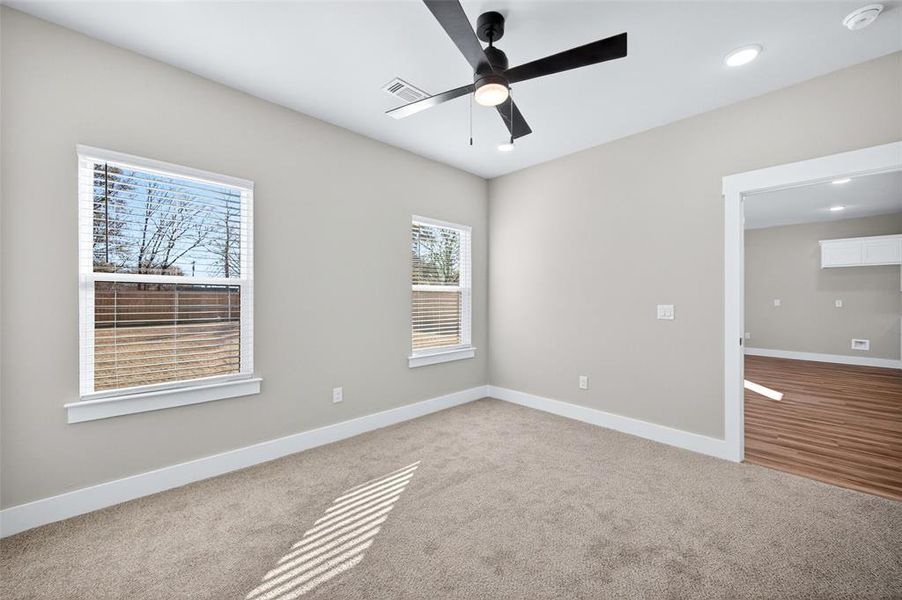 Spacious, unfurnished interior of a new home in , Whitesboro (Image 17).