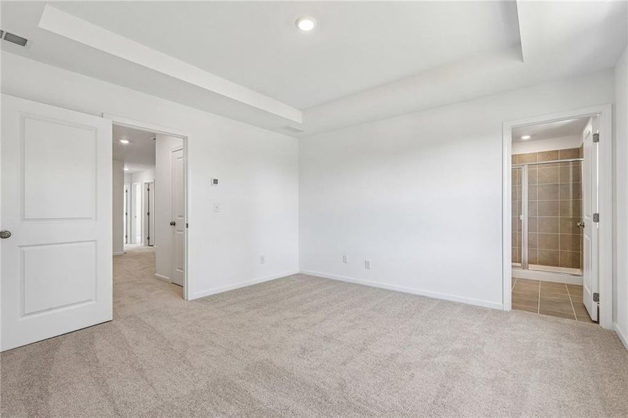 Spacious, unfurnished interior of a new home in Weatherfield, Buford (Image 22).