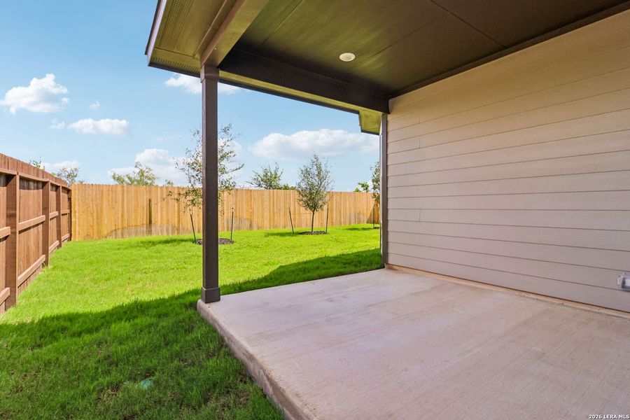 Exterior details and patio area of a home in Thomas Pond, San Antonio (Image 25). Exterior details and patio area of a home in Thomas Pond, San Antonio (Image 25).