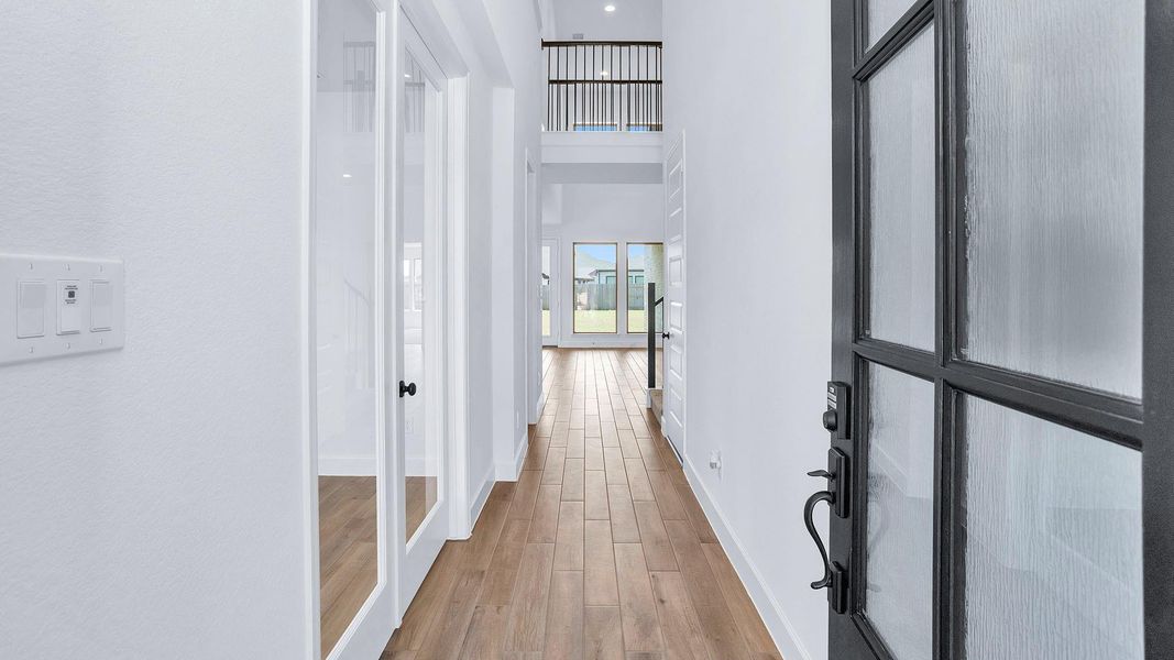 Spacious, unfurnished interior of a new home in Audubon, Magnolia (Image 10).