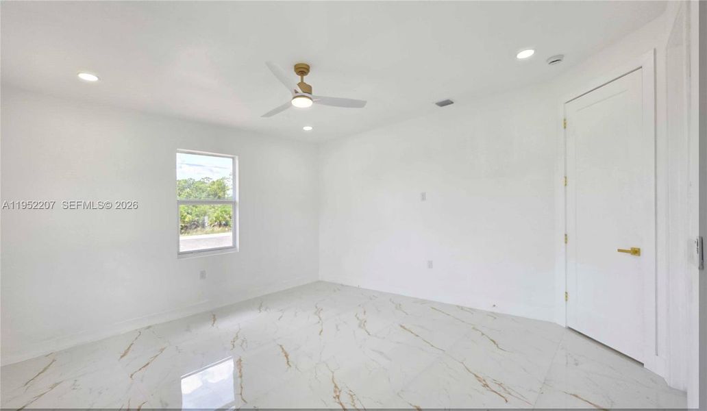 Spacious, unfurnished interior of a new home in , Clewiston (Image 30). Spacious, unfurnished interior of a new home in , Clewiston (Image 30).