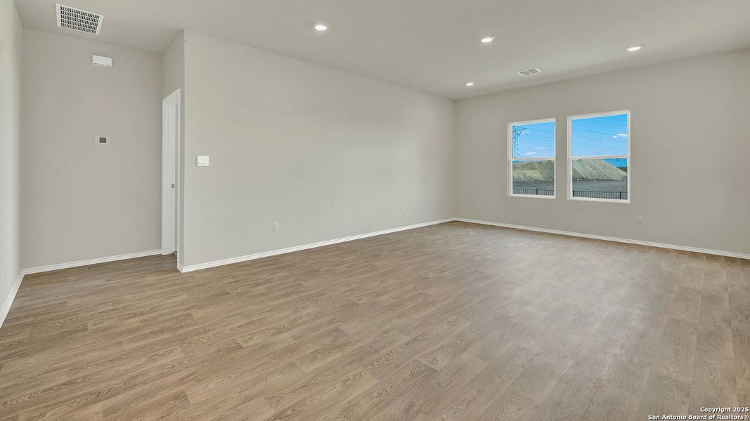 Spacious, unfurnished interior of a new home in Bollinger, Maxwell (Image 22). Spacious, unfurnished interior of a new home in Bollinger, Maxwell (Image 22).