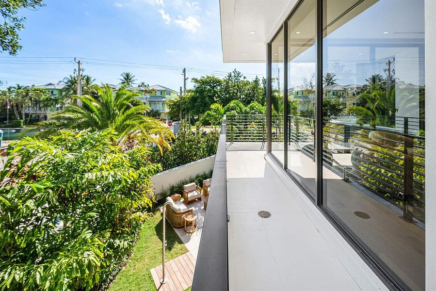 030-810AndrewsAvenue-DelrayBeach-FL-3348