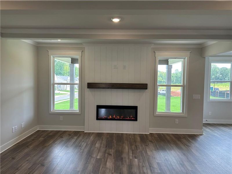 Spacious, unfurnished interior of a new home in Rosewood Lake Estates, Hoschton (Image 92).