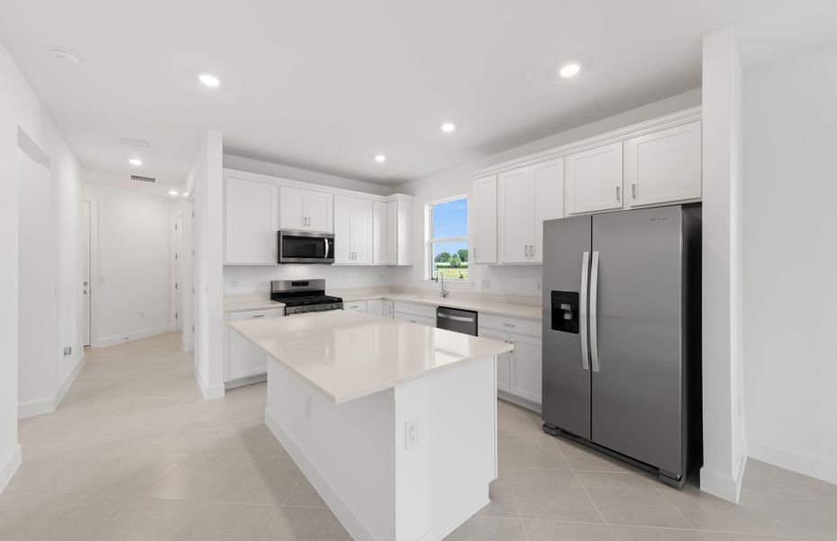 Furnished interior view inside a new home in Del Webb Oak Creek, North Fort Myers (Image 7).