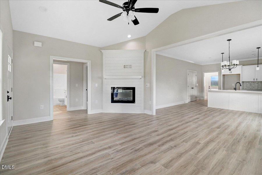 11-510 S Vance St-11