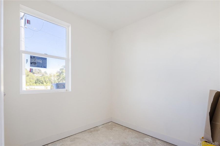 Spacious, unfurnished interior of a new home in , Denver (Image 5).