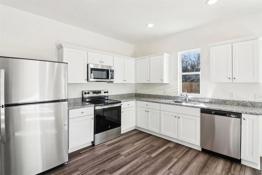 SL_Endeavor_Kitchen_a (2)