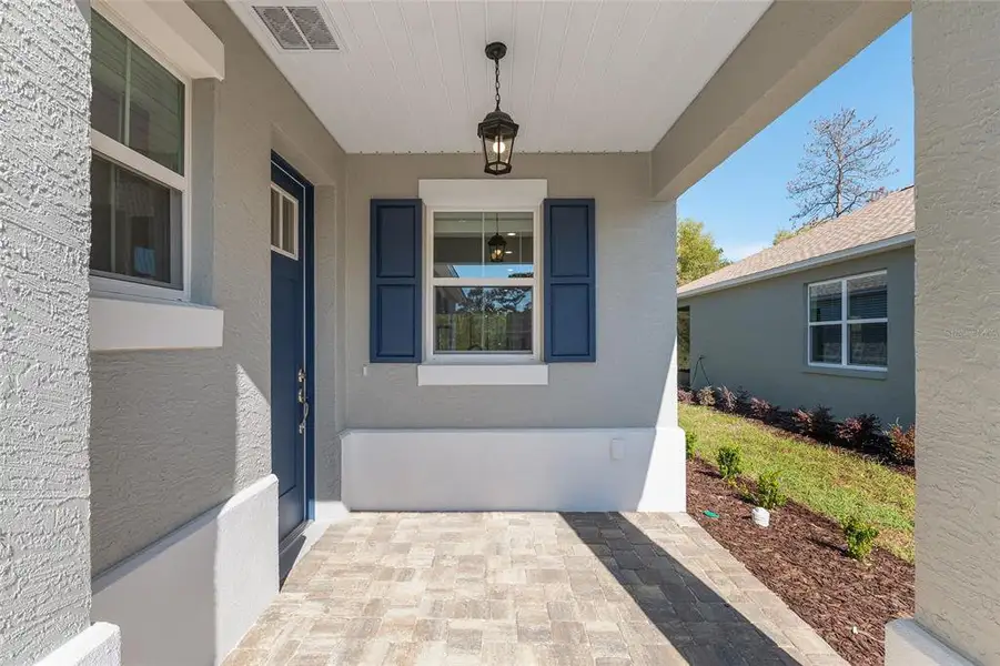 Exterior details and patio area of a home in , Ocala (Image 4). Exterior details and patio area of a home in , Ocala (Image 4).
