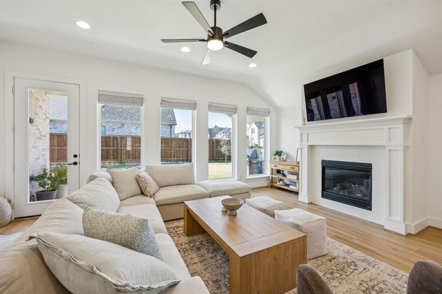 Furnished interior view inside a new home in , Fort Worth (Image 10).