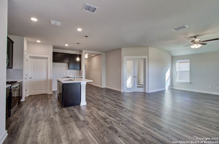 Spacious, unfurnished interior of a new home in Westridge - Landmark, San Antonio (Image 22).