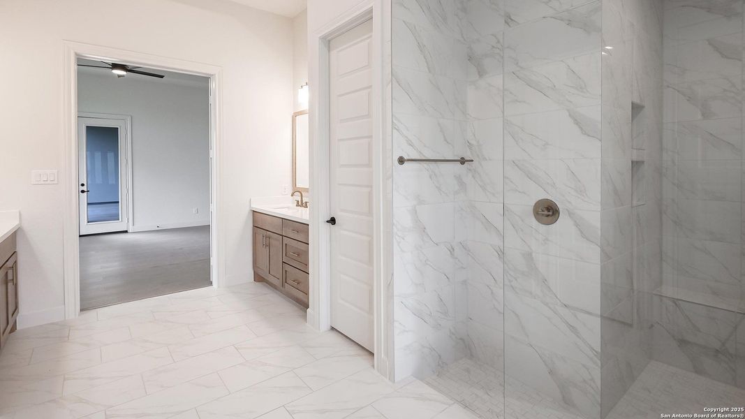 Furnished interior view inside a new home in The Preserve At Elm Creek 1 Acre, Canyon Lake (Image 11). Furnished interior view inside a new home in The Preserve At Elm Creek 1 Acre, Canyon Lake (Image 11).