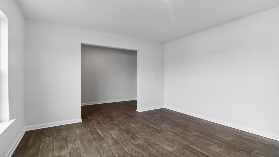 Spacious, unfurnished interior of a new home in Hunter's Branch, Hopkins (Image 20).