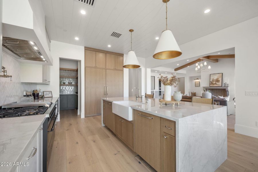 18-web-or-mls-6312-e-calle-del-paisano