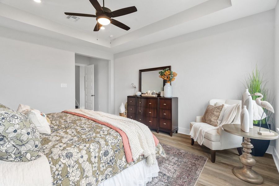 Furnished interior view inside a new home in Highland Village, Georgetown (Image 27). Furnished interior view inside a new home in Highland Village, Georgetown (Image 27).