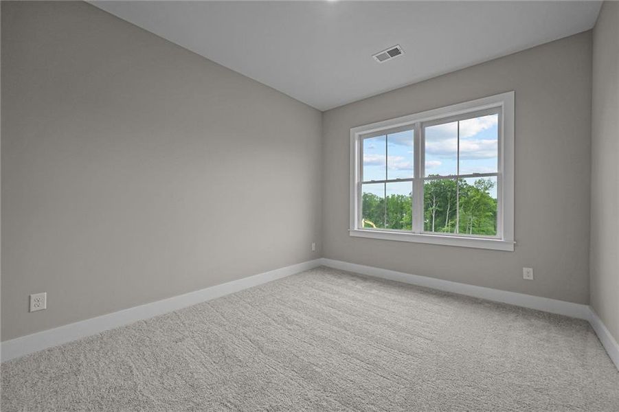 Spacious, unfurnished interior of a new home in Ellis, Marietta (Image 24).