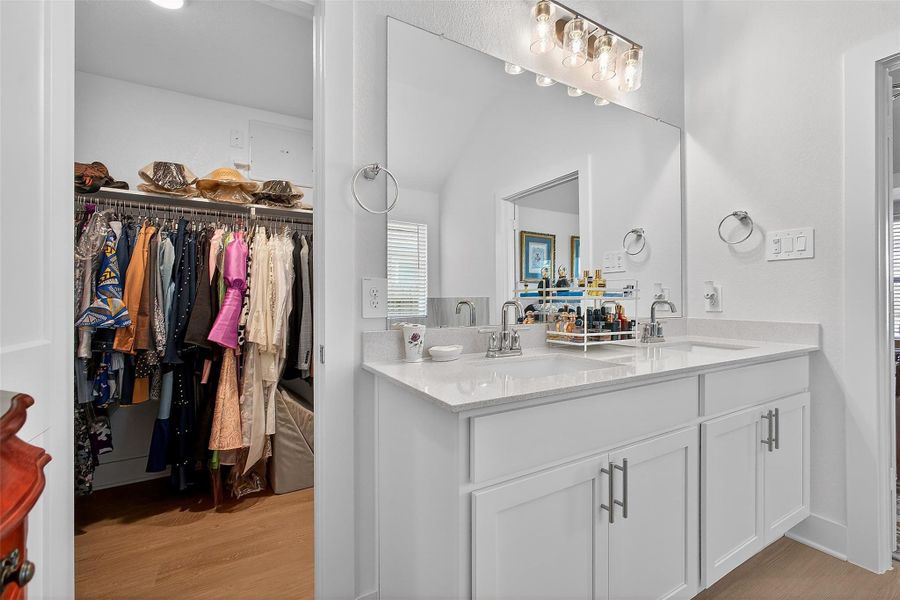 Furnished interior view inside a new home in Moran Ranch, Willis (Image 16).