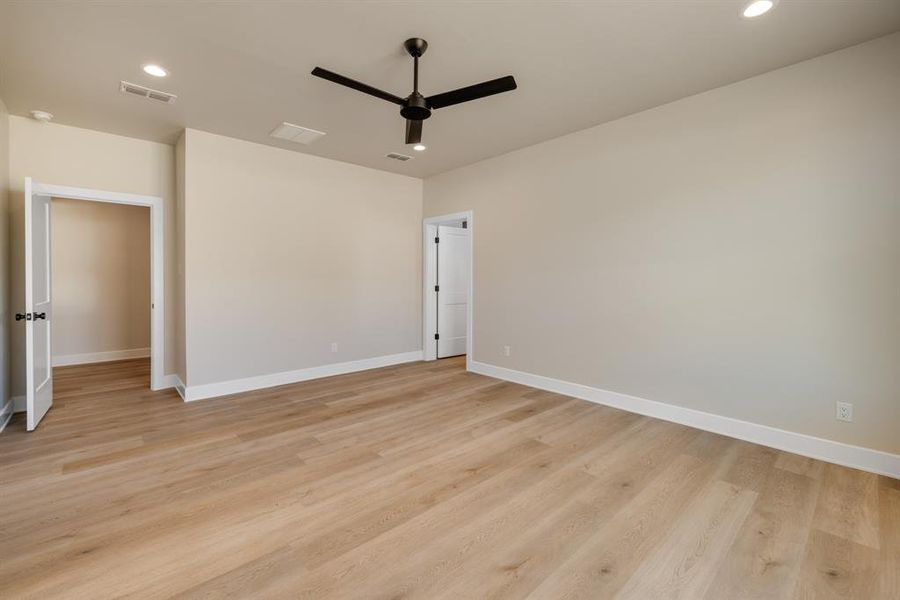Spacious, unfurnished interior of a new home in , Abilene (Image 32). Spacious, unfurnished interior of a new home in , Abilene (Image 32).